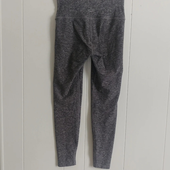 Beyond Yoga space dye gray high waisted legging small S - Picture 4 of 8